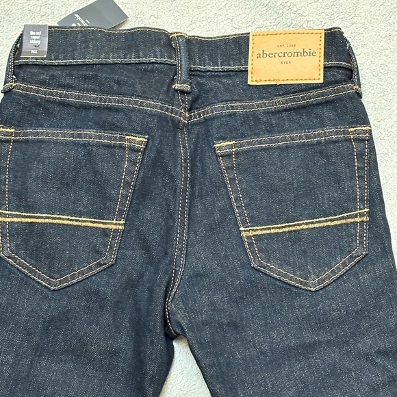 Abercrombie Kids The A&F Super Skinny Jeans Guys 14 Slim NWT - Picture 3 of 9